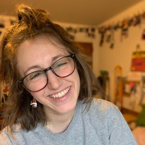 Meet your Posher, Hannah